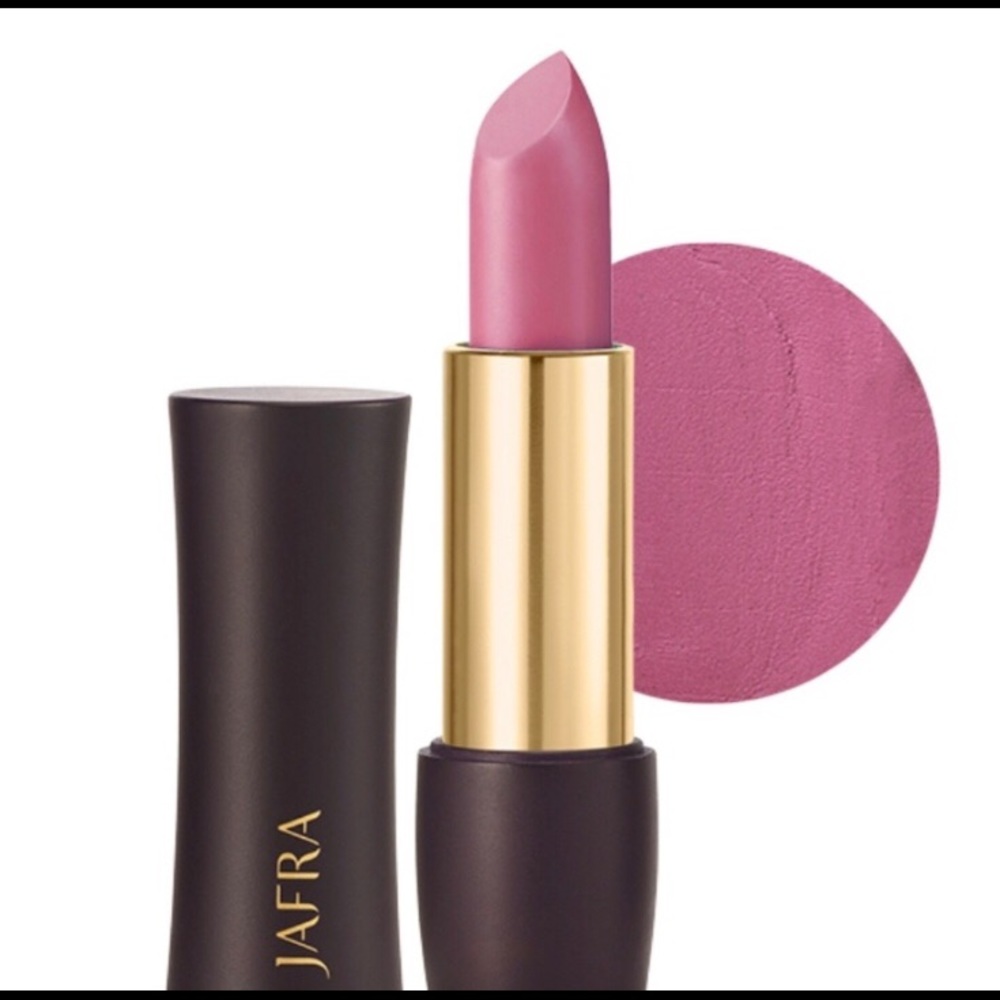 Full Coverage Matte Lipstick “Seduction” - Picture 4 of 4